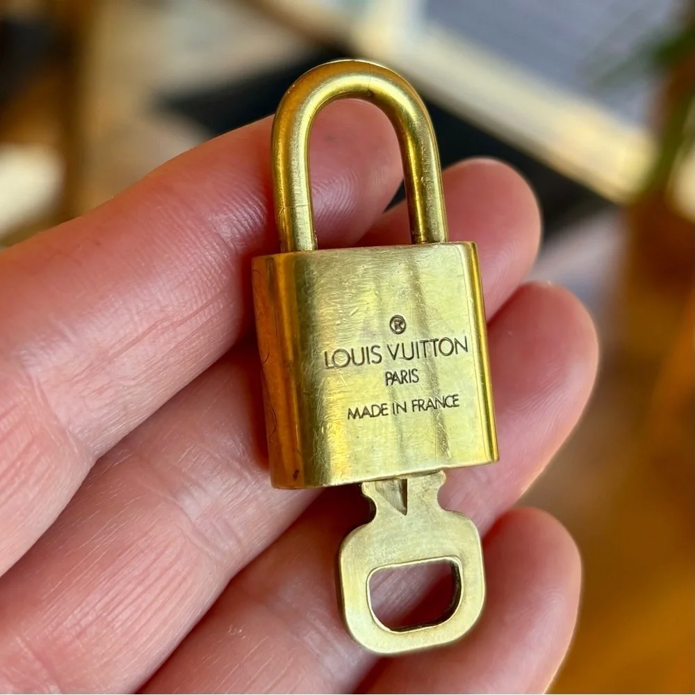 LOUIS VUITTON Authentic Gold Padlock with Key